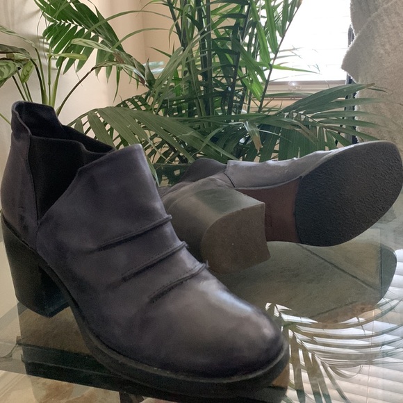🔥1/2 OFF SUMMER SALE🔥 iXOS Italian Ankle Boots - Absolutely Stunning - Picture 13 of 16
